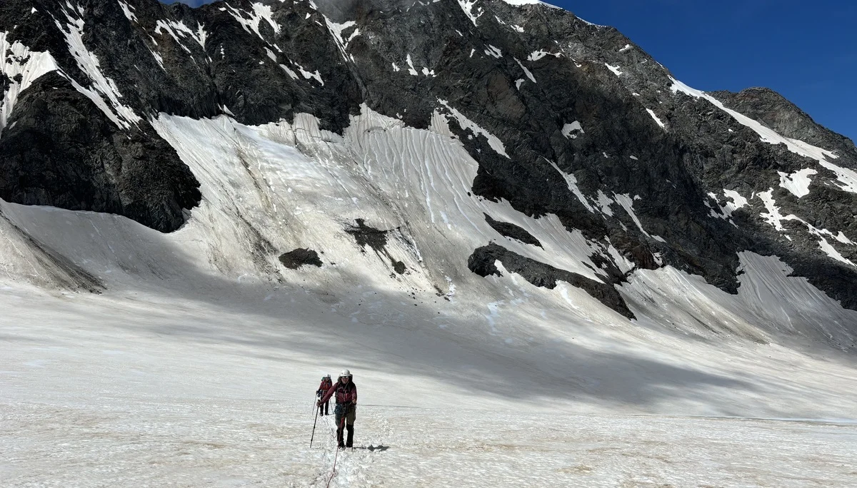 Unterwegs auf dem Gletscher | © Ines Kawohl
