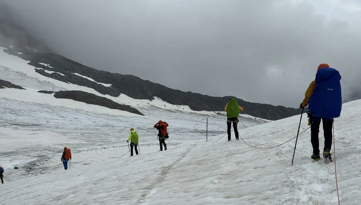 Auf dem Weg zum Becherhaus über den Übeltalferner | © Heiner Stocker
