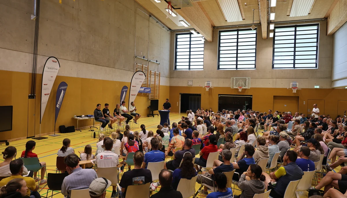 Podiumsdiskussion im Rahmen des DSV-Trainertages mit Wolfgang Weißmüller (BSV-Geschäftsführer), Lucas Bögel (2facher Olympiateilnehmer) Helen Hoffmann (U23-Gesamtweltcupsiegerin), Stephan Popp (neuer Nachwuchs-Cheftrainer des DSV) und Peter Schlickenrieder  | © DSV