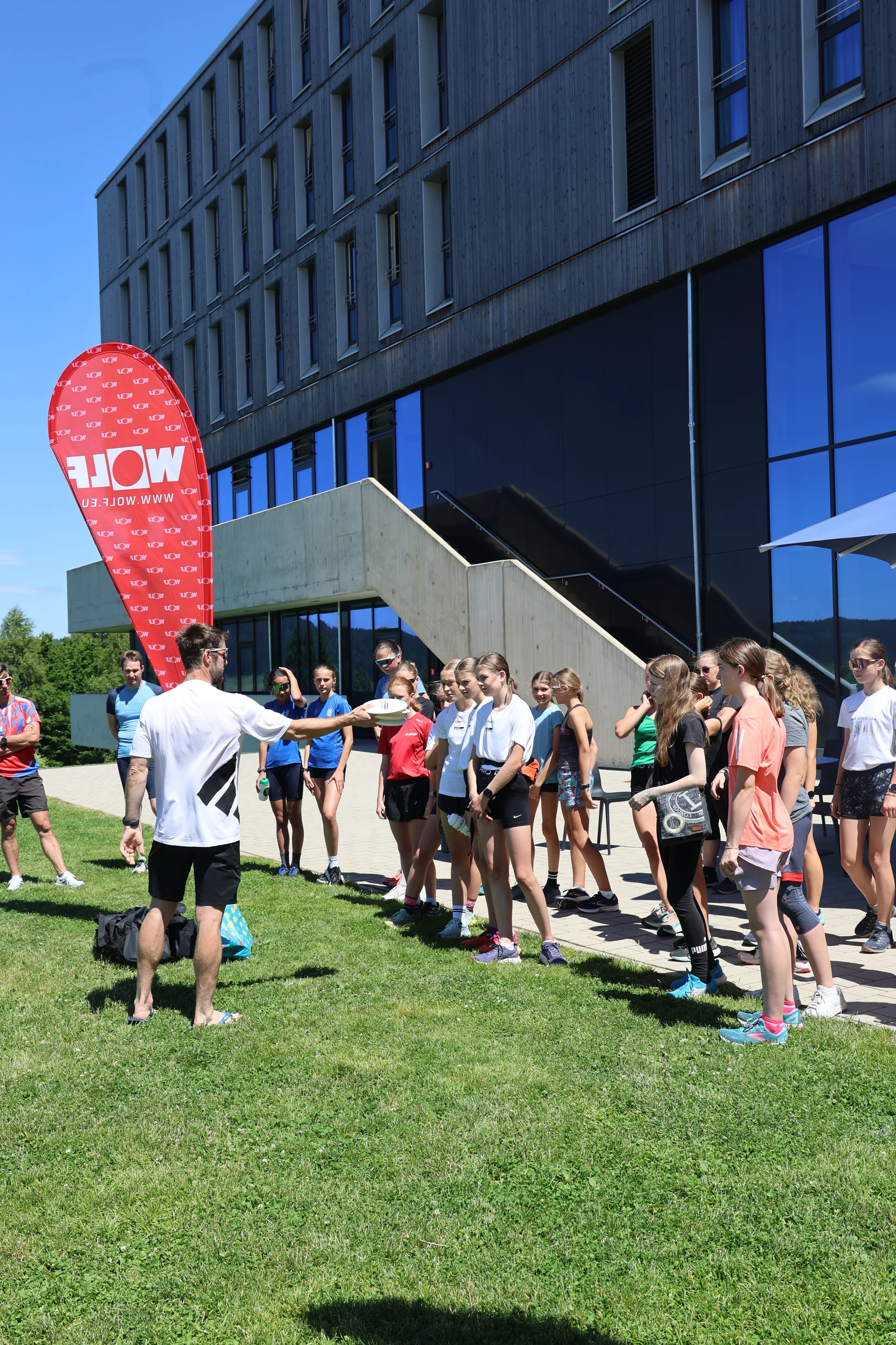 Disk-Golf mit Axel Teichmann | © Carsten Tanzhaus